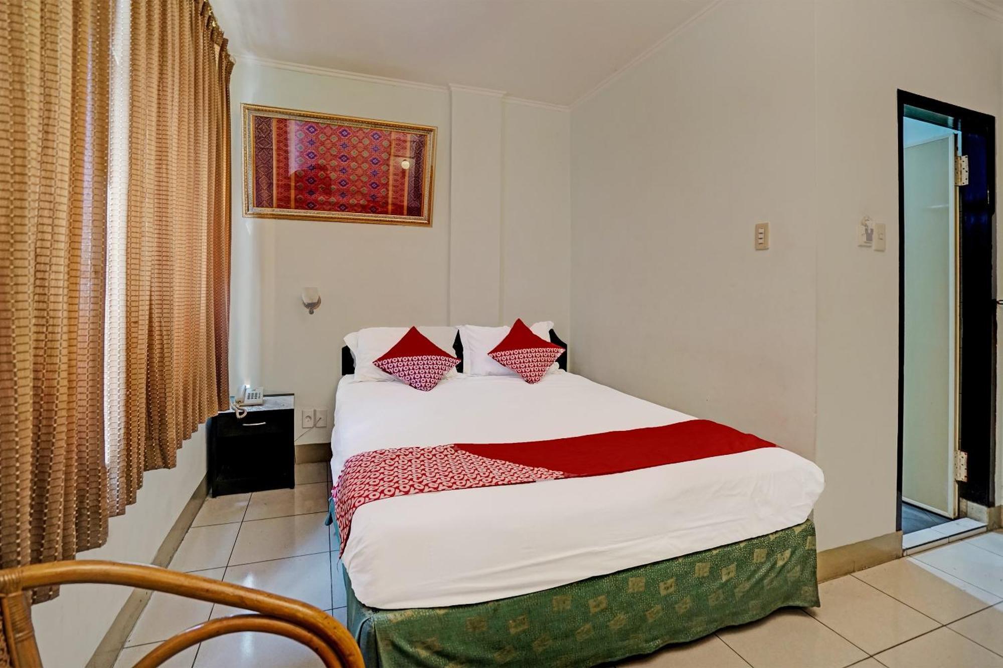 Super Oyo 91805 Hotel Wisma Bari Palembang Eksteriør bilde